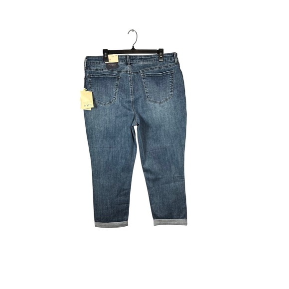NWT NYDJ Margot Girlfriend Ankle Jeans, LiftXTuck Cool Embrace, Size 16P - Picture 2 of 8